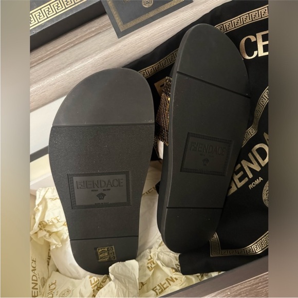 SOLD X - Picture 2 of 5